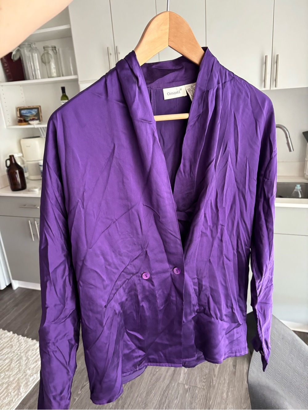 Vintage %100 silk Purple Women’s Silk-Blend Blouse